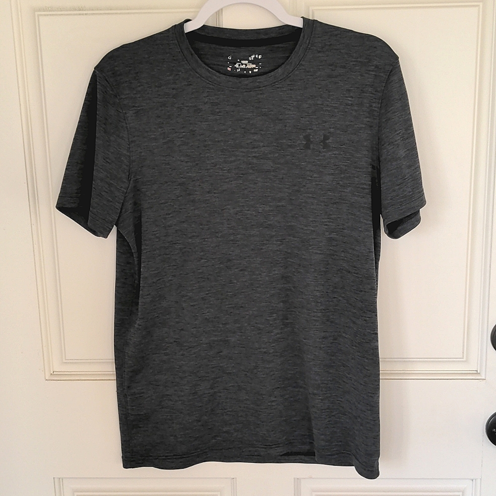 Under Armour HEATGEAR Velocity T Shirt, Small